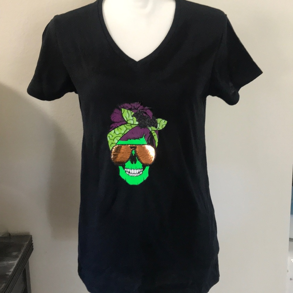 Skull Halloween T-Shirt Hand Made Design Sz Med New - Picture 2 of 4